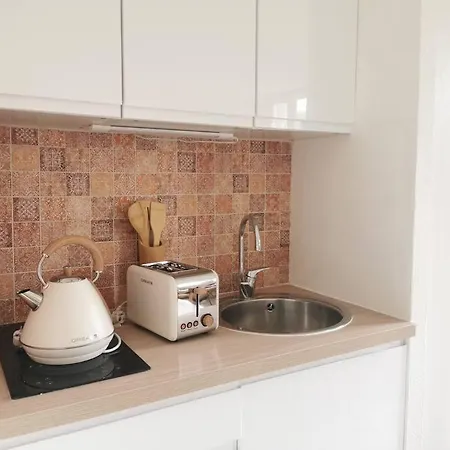 Le Bohemien *studio 30m²*wifi*parking Prive*calme